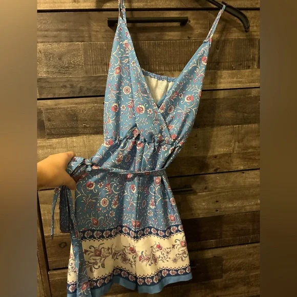 Blue Floral V-Neck Romper - Picture 2 of 5